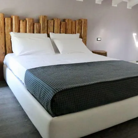 Πανσιόν Kibo Urban Adults Only