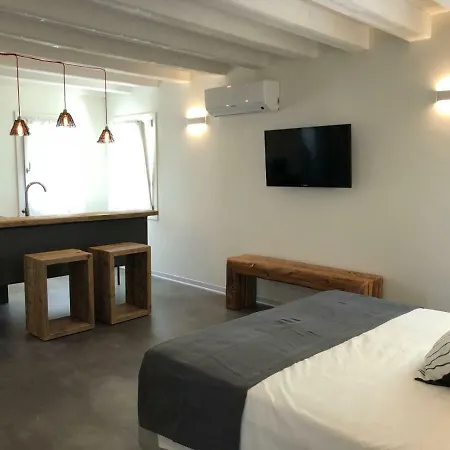 Πανσιόν Kibo Urban Adults Only Κιότζα