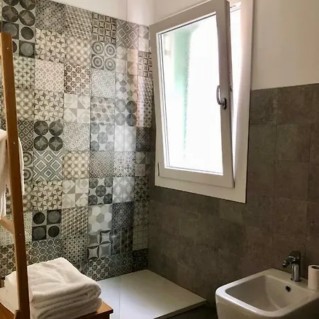 Πανσιόν Kibo Urban Adults Only