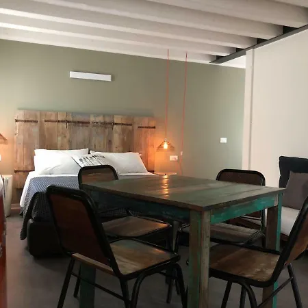 Kibo Urban Adults Only Πανσιόν